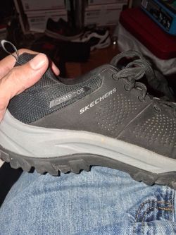 Sketchers  composite toe work shoes size 10.5