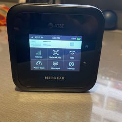 Nighthawk M6 Pro 5G mmWave WiFi 6E Mobile Hotspot Router, Unlocked, up to 8Gbps. Missing Back Cover. Retails $900+