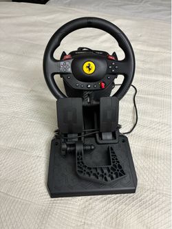 Gaming Steering Wheel (Thrustmaster) ps4, ps5