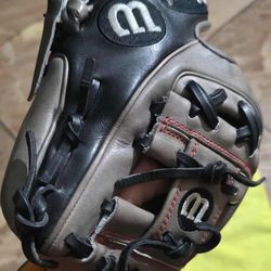 Wilson a2k Baseball Glove