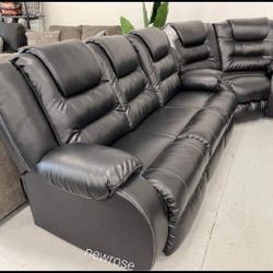 $10  Down Payment 〽️Vacheria Black Reclining Sectional 3 Pc Ashley 