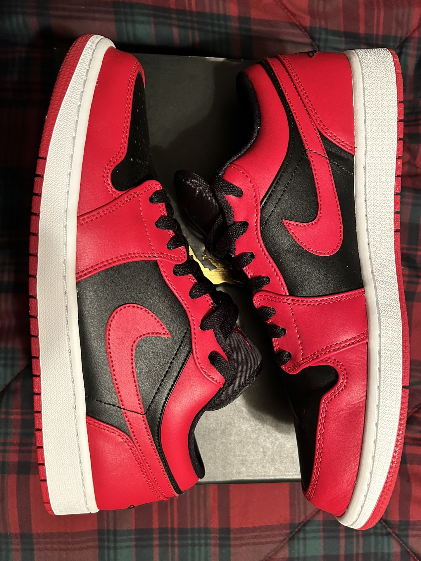Air Jordan Retro 1 Low - Reverse Bred - Size 12