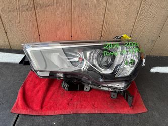 2014 2015 2016 2017 2018 2019 2020 TOYOTA 4RUNNER LEFT SIDE HEADLIGHT OEM USED