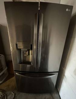 LG French Door Fridge – Black Stainless, Ice & Water