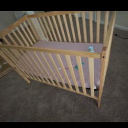 Dream On Me Synergy 5-In-1 Convertible Crib 