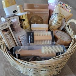 Spa Gift Basket 