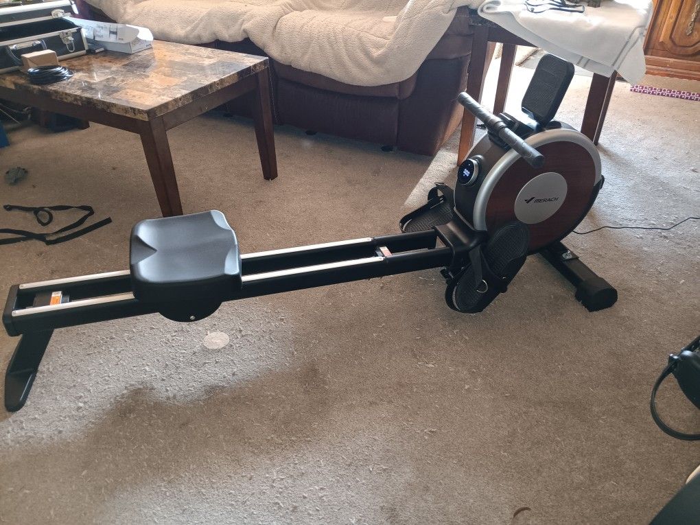 Rowing Machine 