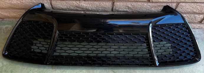 Tong Yang 2015-2018 TOYOTA CAMRY SPORT FRONT LOWER GRILL OEM TY0759801