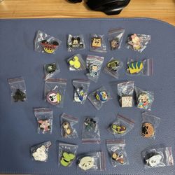 DISNEY PIN TRADING LOT 25,NO DUPLICATES, 100% TRADABLE