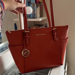 Orange Michael Kors Purse Medium Size