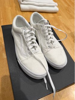 Vans Old Skool sneakers in "True White,"