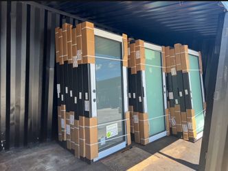 Impact Windows and Doors | Ventanas y Puertas de Impacto contra Huracanes