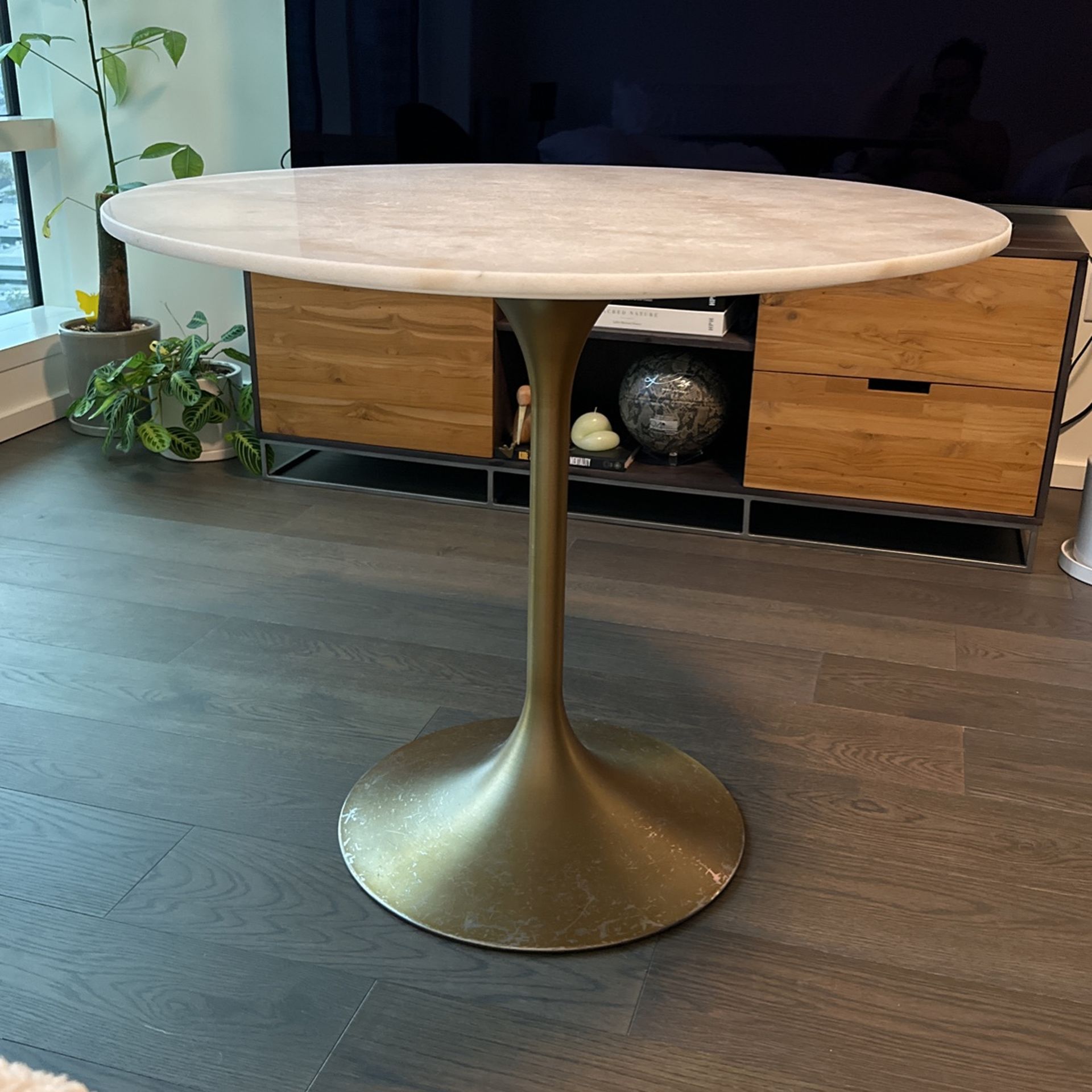 World Market Leilani White Marble Top Gold Tulip Dining Table MUST GO!