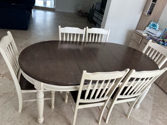 Dining table and 6 chairs