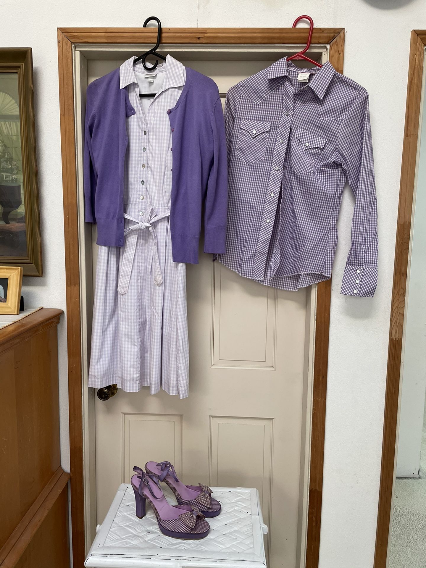 Women’s 1950s Vintage Style Rockabilly Pinup Girl Lilac Purple Dress, Cowboy Shirt, Sweater, & Heels. Size: Small Waist: 28”
