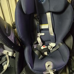 Cybex Sirona S SensorSafe 3.0-I Indigo Blue
$250 OBO