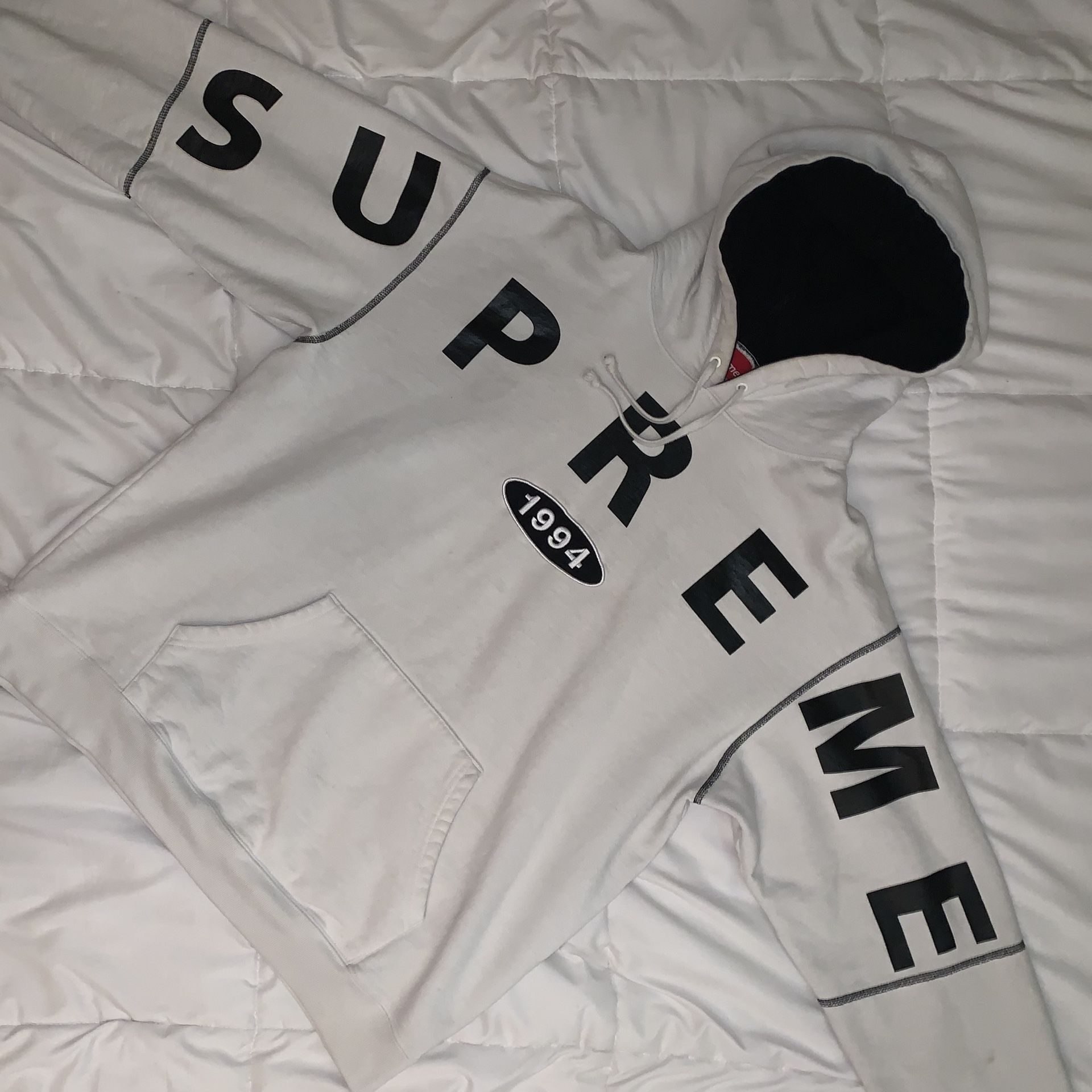 Supreme 1994 Spread Logo Hoodie White - Men (Size L)