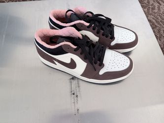 Jordan 1 Mocha Lows Dead Stock Size 8.5