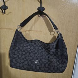 Coach shoulder Bag