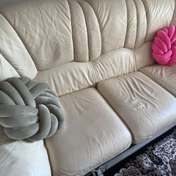 3-seater, 2-seater, and 2 single chairs