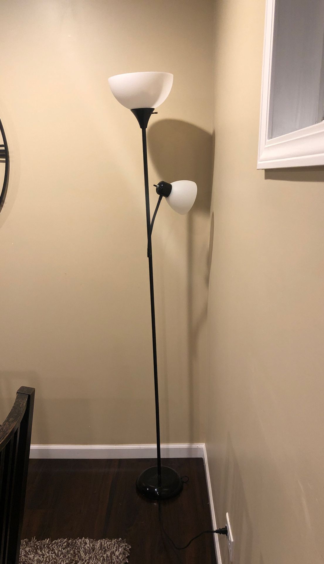 Floor lamp