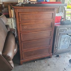 Wood Chest of Drawers