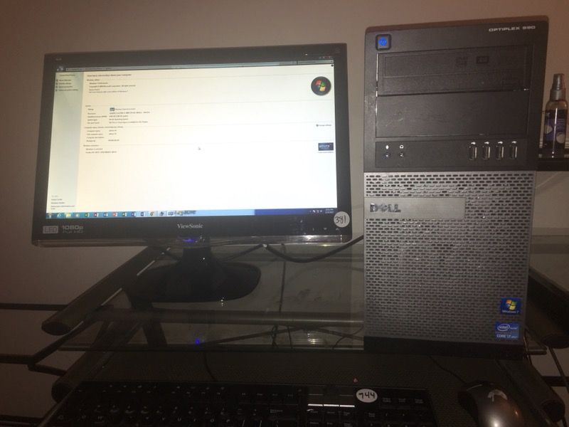 Dell Optiplex 990 desktop computer Optiplex 990 TM Intel Core i7-2600 3.4GHz 8GB 300GB