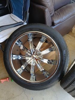 Kmc chrome rims with tires