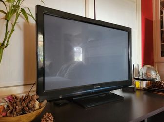 Panasonic Plasma TV Viera 42 inches