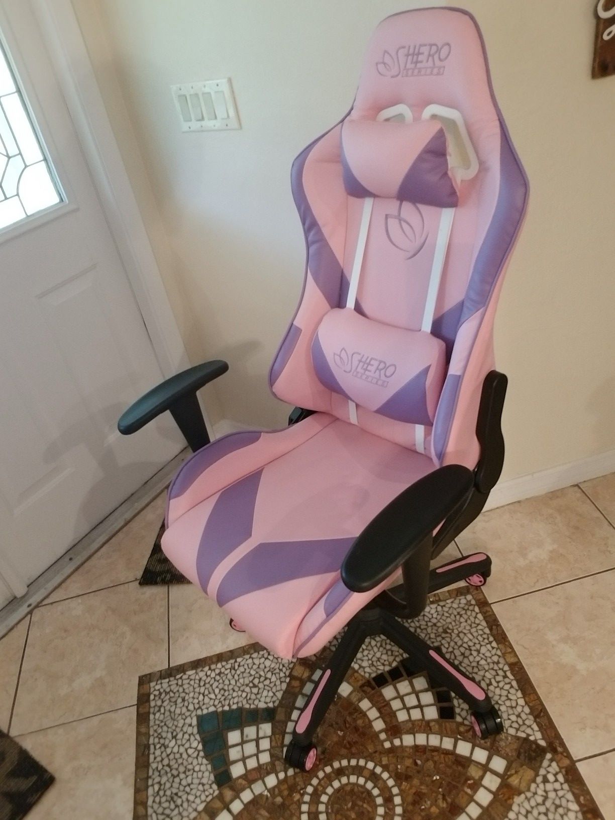 Reclining Gaming/Computer chair Used Once