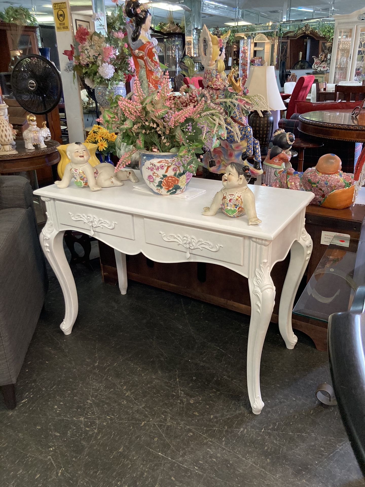 Glossy White French Style Entrance Table