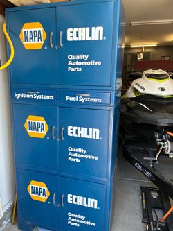 Napa Tune Up Cabinet