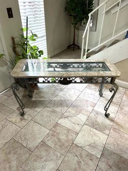Console table 48”long x 18” deep. X 25” height. Great condition