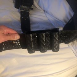 Magazine Holder For Three Mags