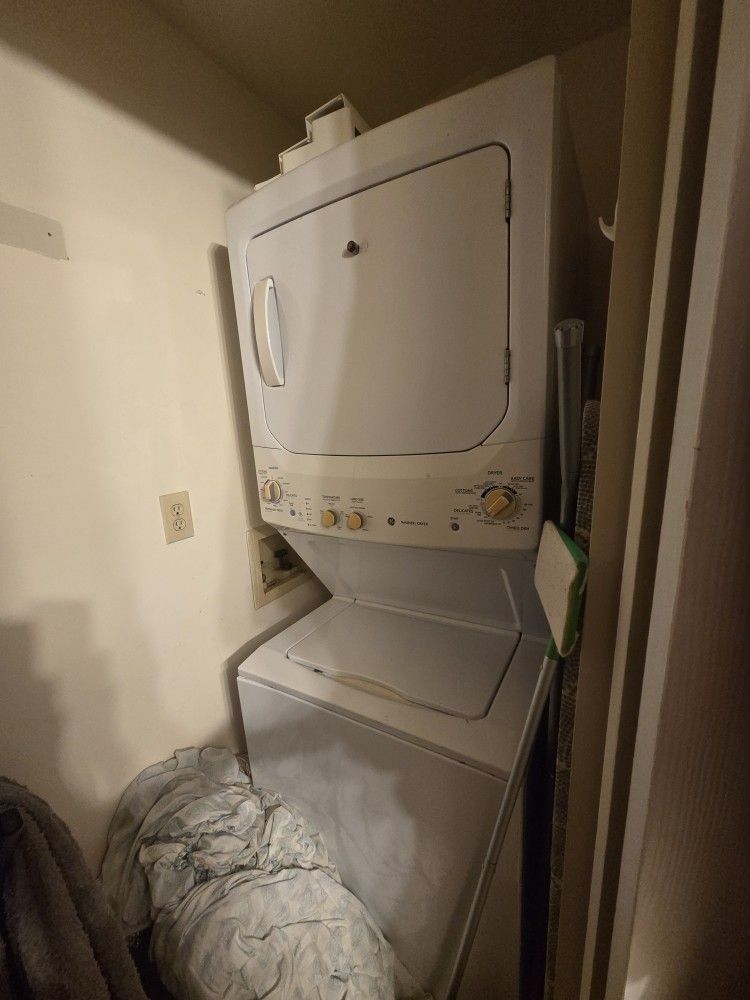 Stacked Unit Washer Dryer Combo 
