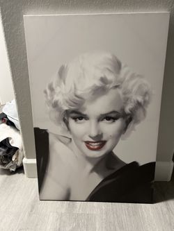 Two Marilyn Monroe Painting Size Large