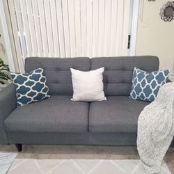 Sofa/Loveseat-LIKE NEW*VIDEO AVAILABLE 