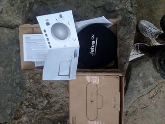 Brio  4K Webcam and Jabra GN speaker