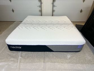 Nectar Luxe Hybrid King Mattress