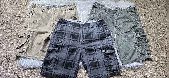 3 Quiksilver Men's Cargo Shorts - Size 38 (Khaki, Olive, Plaid)