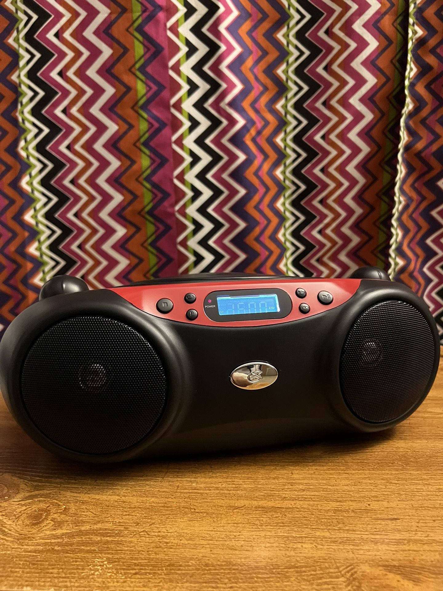 GPX Boombox Radio – Like New Condition | Red
