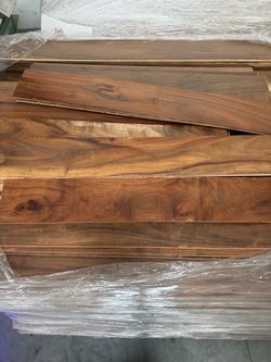 Wood flooring Acacia natural 3/8x4-3/4x1-4’