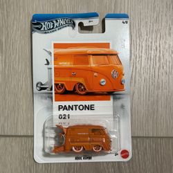 Hot wheels Pantone Kool Kombi Orange