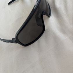 Oakley Sutro S Black