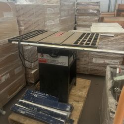 Dayton Contractor Table Saw 10 in Blade Diameter 48WE85 4TJ89B