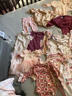 BABY GIRL 3-6m CLOTHES