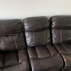 Sala De Piel