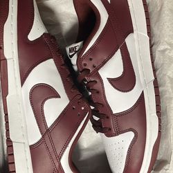 Nike Dunk Low Retros