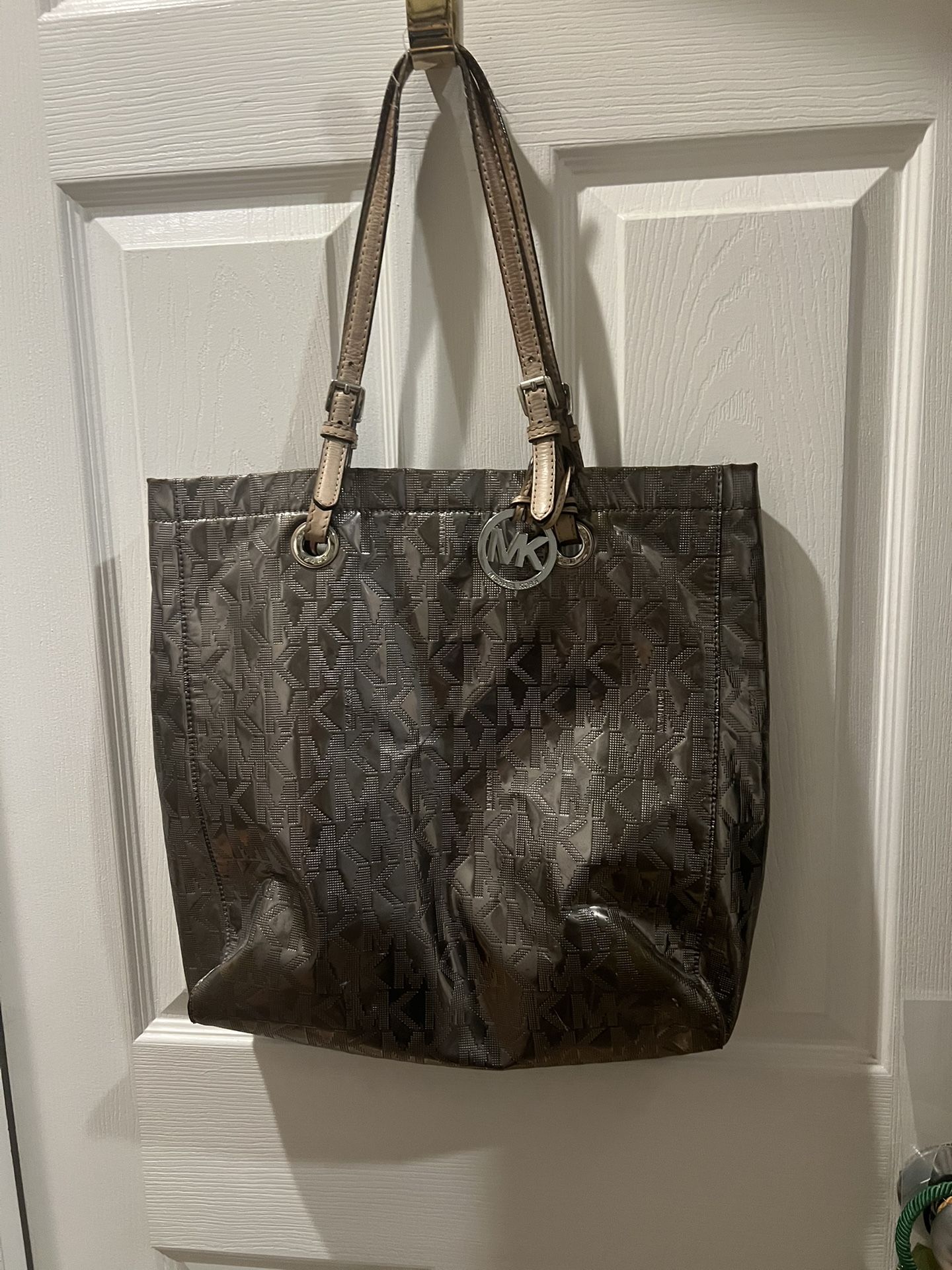 Michael Kors tote