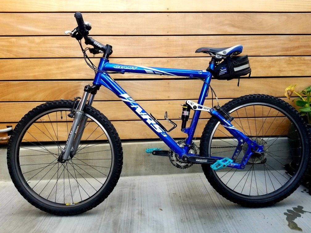 2003 Giant Yukon For sumba Sale